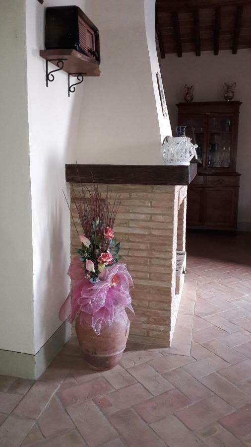 Agriturismo San Pierino Monteroni d'Arbia Ngoại thất bức ảnh